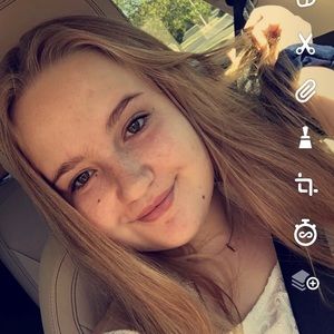 Meet your Posher, Jessica